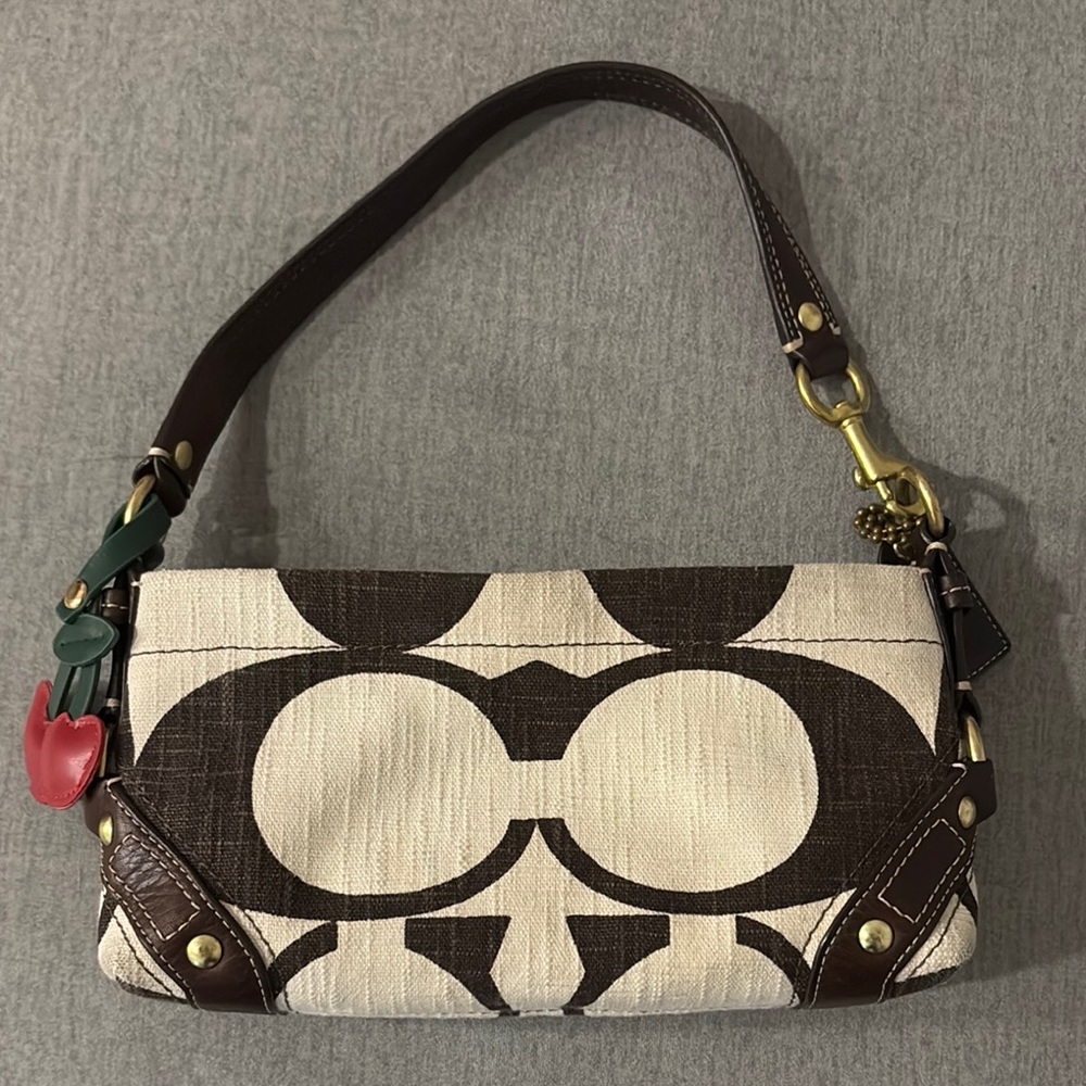❌SOLD❌Vintage Coach shoulder bag